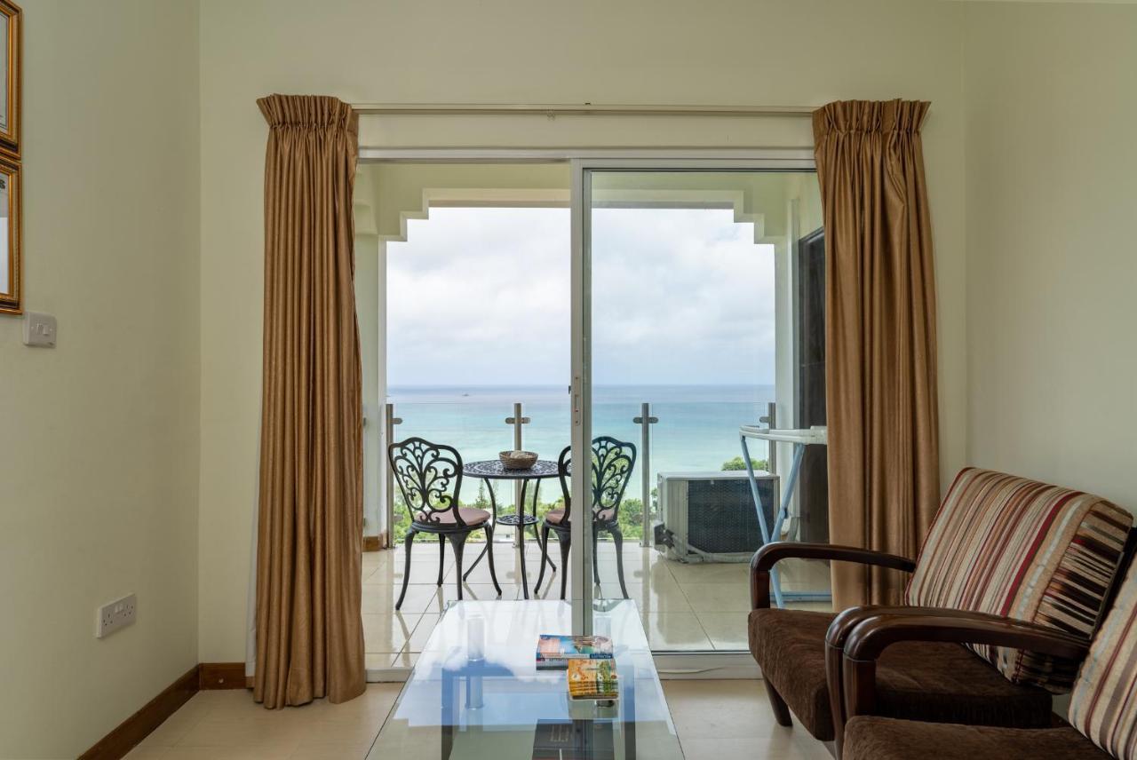Sunset View Self Catering Apartment Anse Boileau ภายนอก รูปภาพ